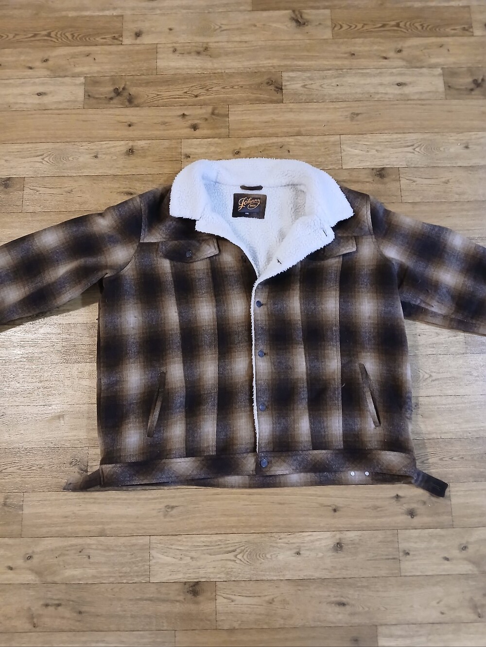 Trucker6xl Fits 5xl Perfectly
